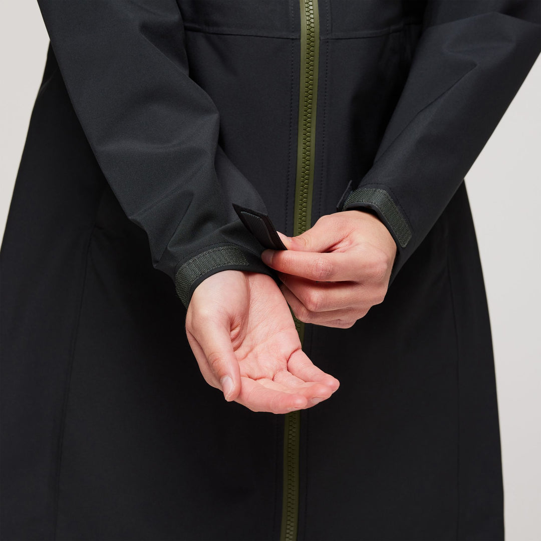 Cotopaxi Women's Cielo Rain Trench