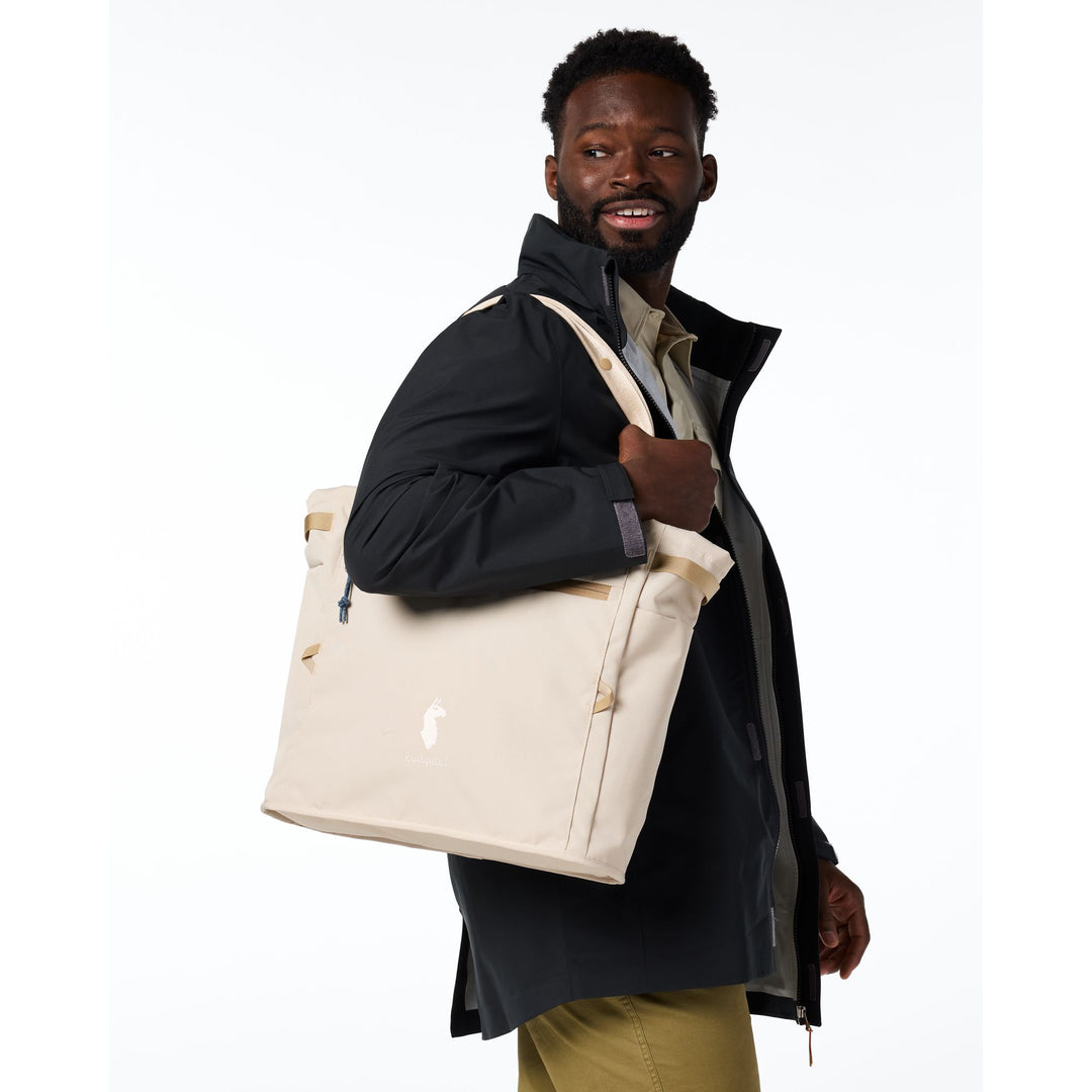 Cotopaxi Mente 22L Tote