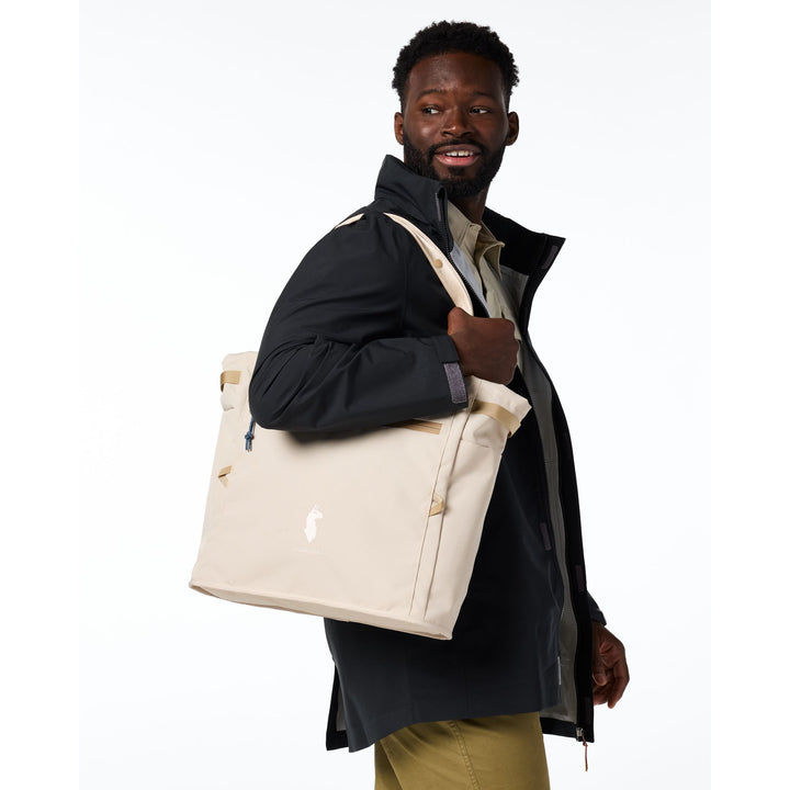 Cotopaxi Mente 22L Tote