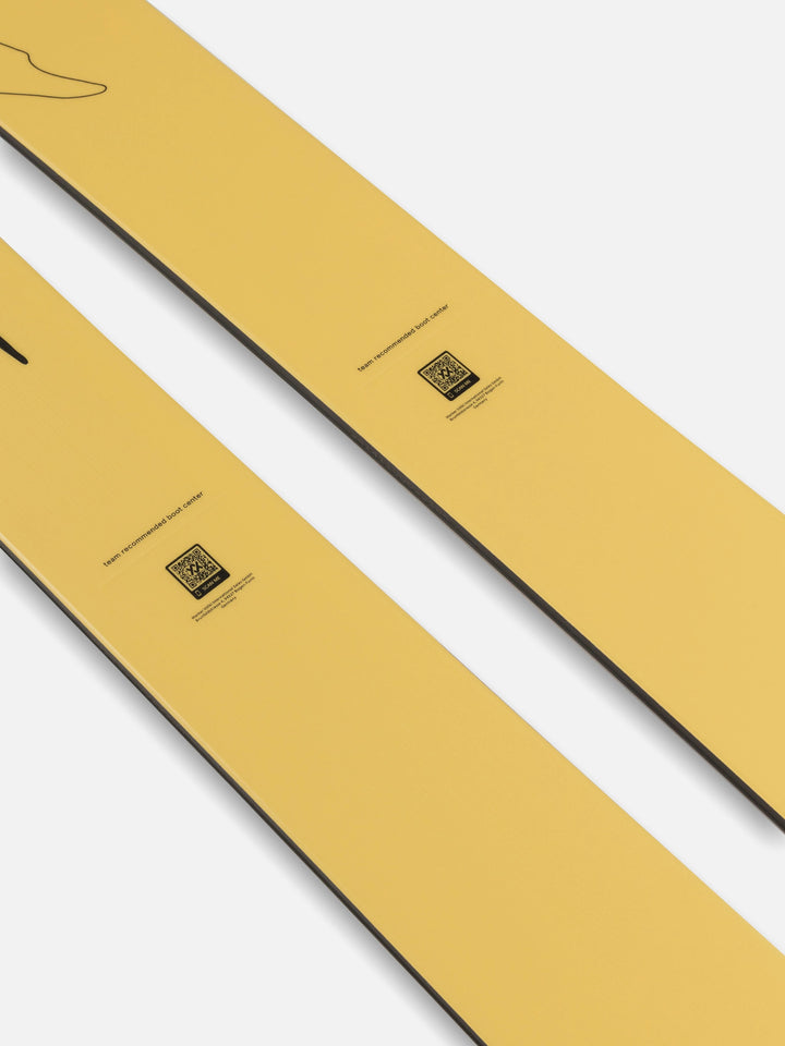 2026 Volkl Revolt 121 Skis