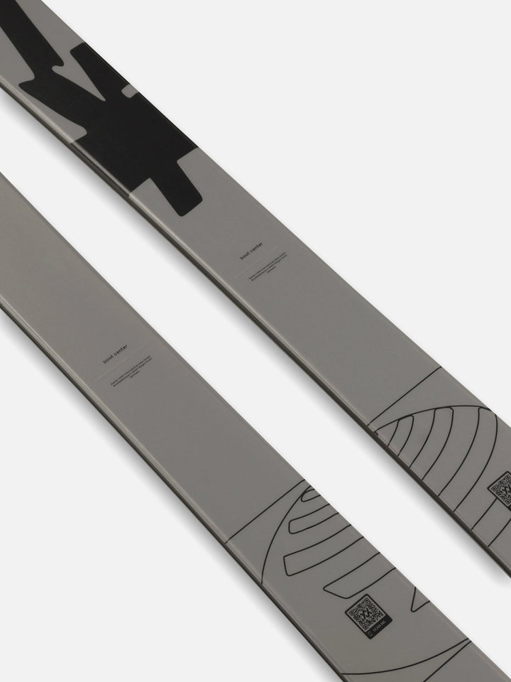 2026 Volkl Revolt Junior Park Skis